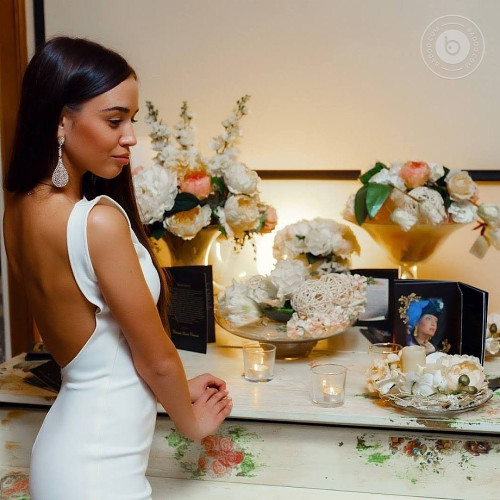 Мария Комиссаровa