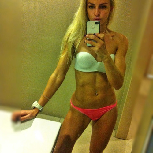 Изольда Волковa