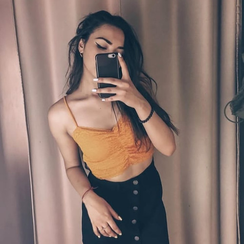 Нелли Михайловa