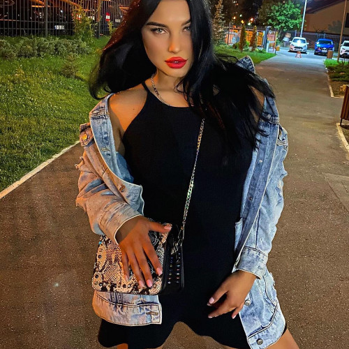 Алина Романовa