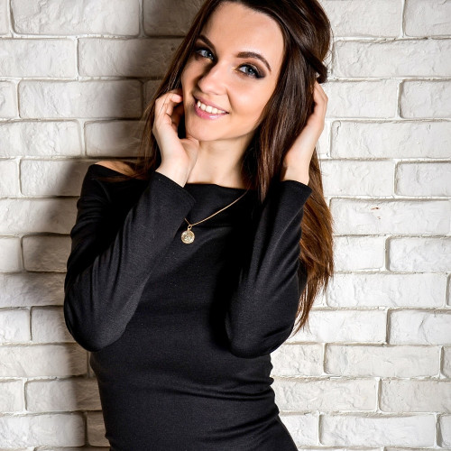 Алёна Брагинa