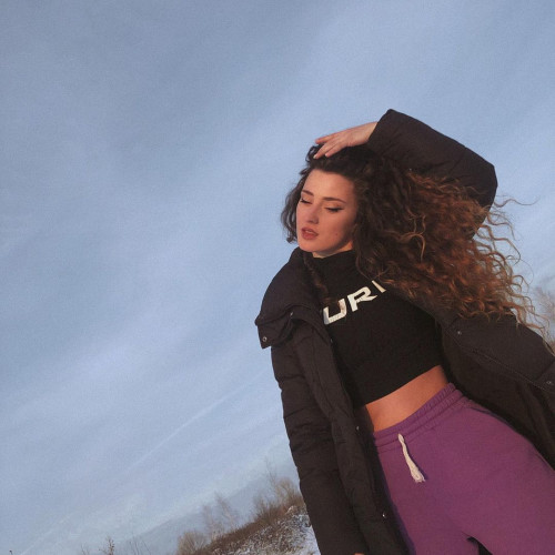 Изольда Ефимовa