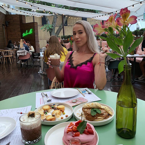 Изольда Пономарёвa