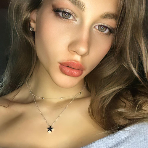 Василиса Исаковa