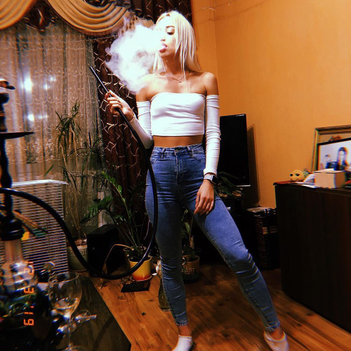 Эмилия Лапинa