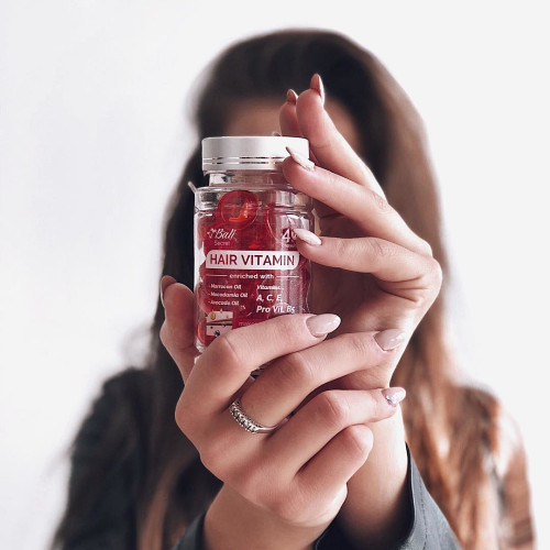 Кристина Веселовa