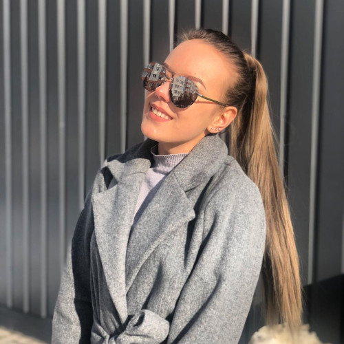 Яна Горбуновa