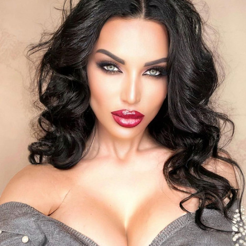 Александра Емельяновa