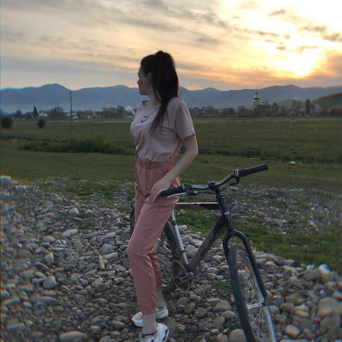 Рената Сафоновa