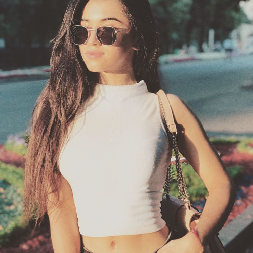 Доминика Морозовa