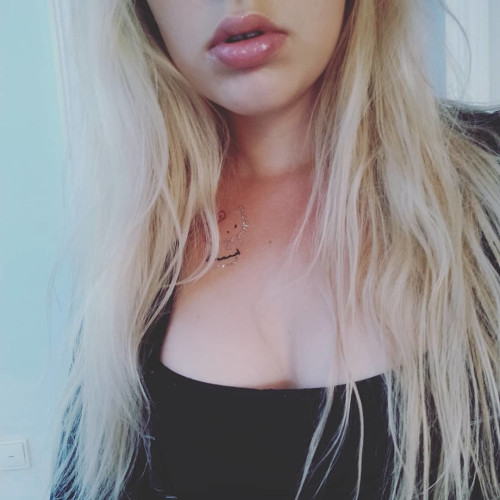 Кіра Середа