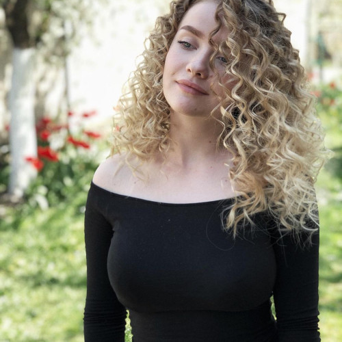 Антонина Новиковa