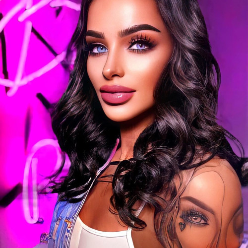 Ника Вишняковa