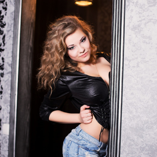 Алина Копыловa