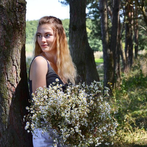 Алёна Казаковa