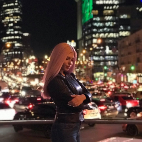 Анжелика Аксёновa