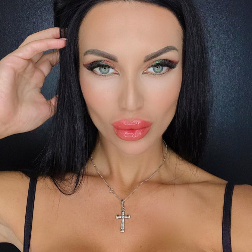 Ирина Щербаковa