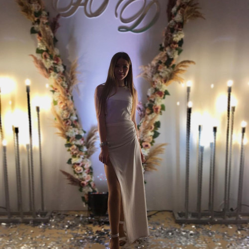 Людмила Буровa