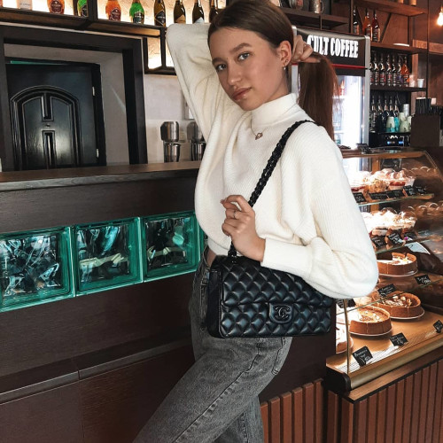 Рената Филатовa