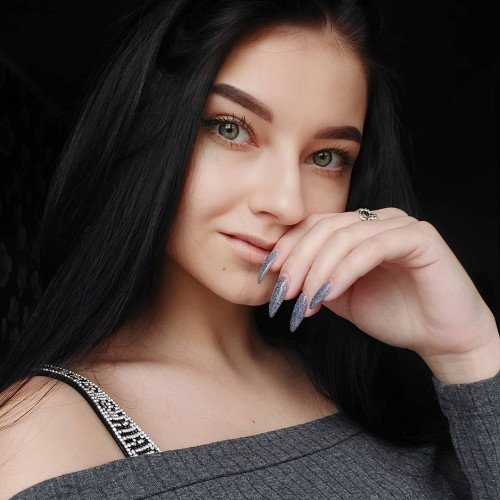 Ксения Гущинa