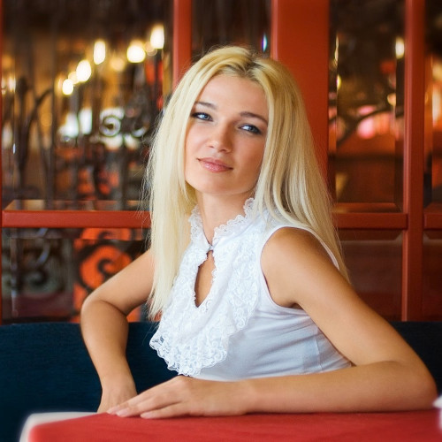 Анна Лебедевa