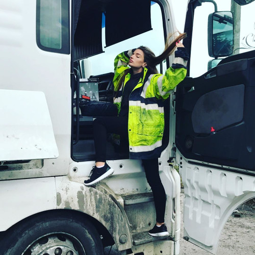 Доминика Большаковa