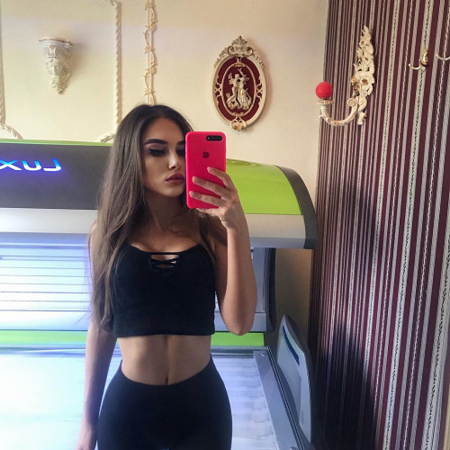 София Логиновa