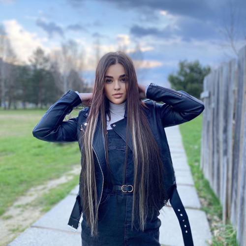 Алина Зуевa