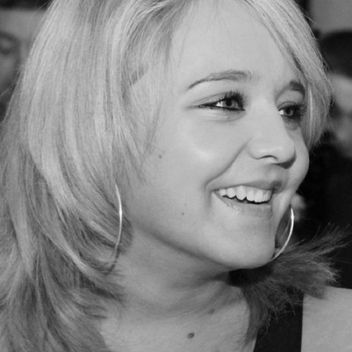 Эльвира Веселовa