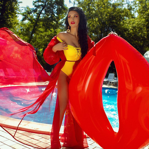 Елизавета Блиновa