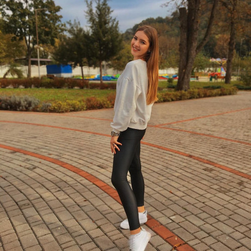 Регина Лукинa