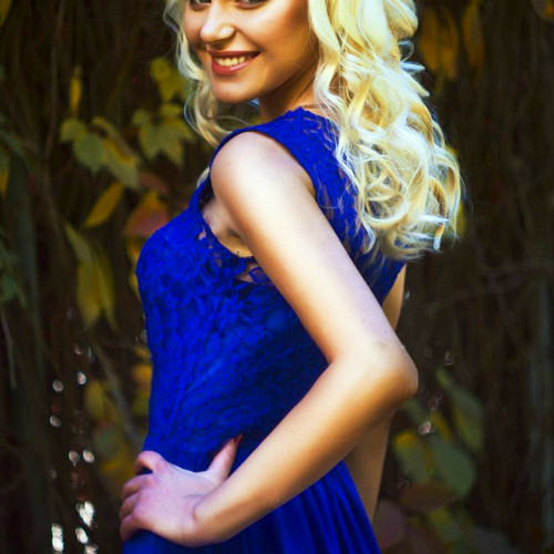 Рената Лукинa