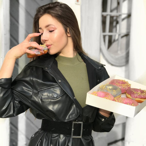 Люся Романовa