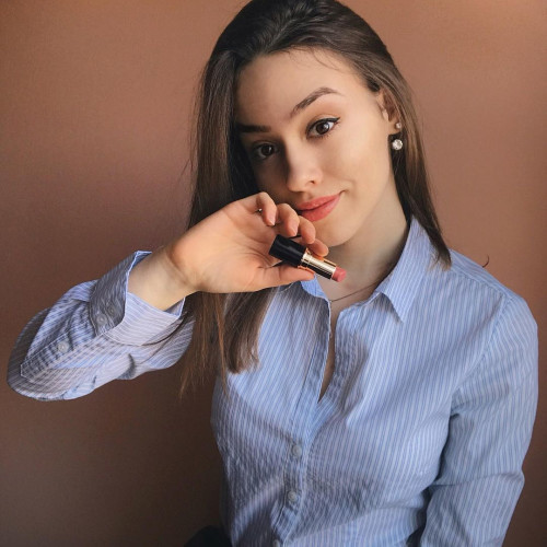 Ксения Кузьминa