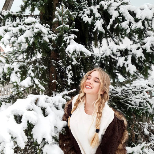 Поліна Шинкаренко