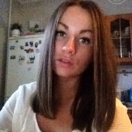 Дина Пахомовa