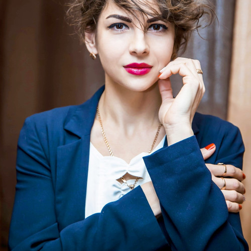 Анфиса Колобовa