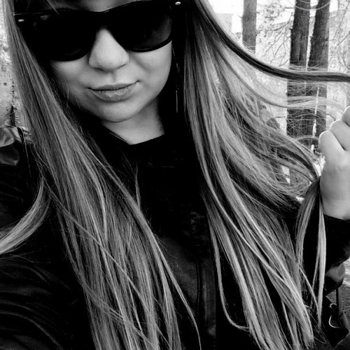 Єлизавета Середа