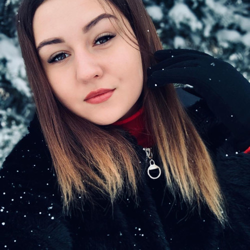 Ника Уваровa