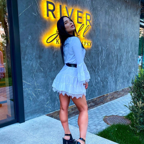 Изабелла Карповa