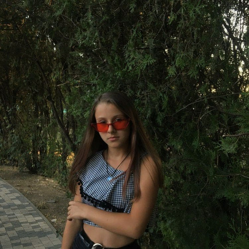 Искра Капустинa