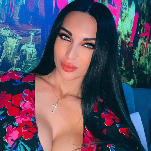 Нина Масловa