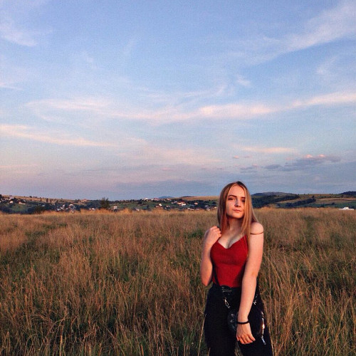 Людмила Масловa