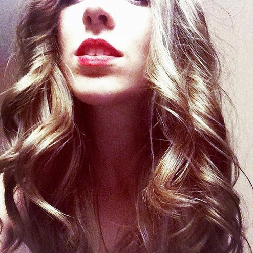 Люся Дементьевa