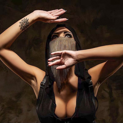 Анна Васильєв