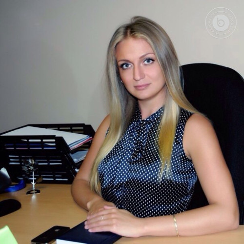 Алина Уваровa