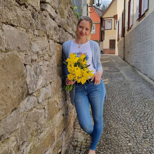 Доминика Блохинa