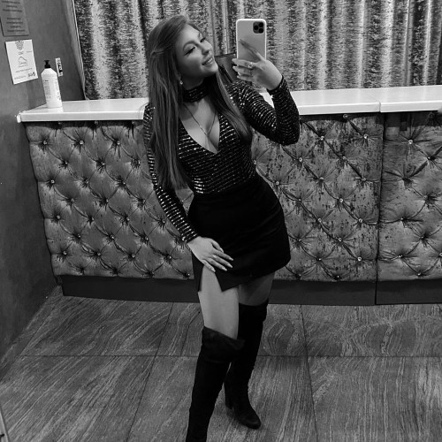 Изабелла Сухановa