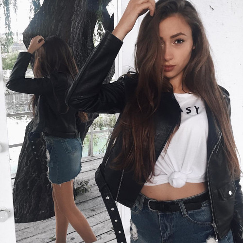 Анастасия Селезнёвa