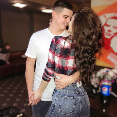 Ділдә Әжібай